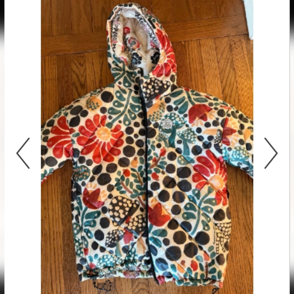 FARM Rio Reversible Romantic Garden Puffer Size M - Picture 5 of 7